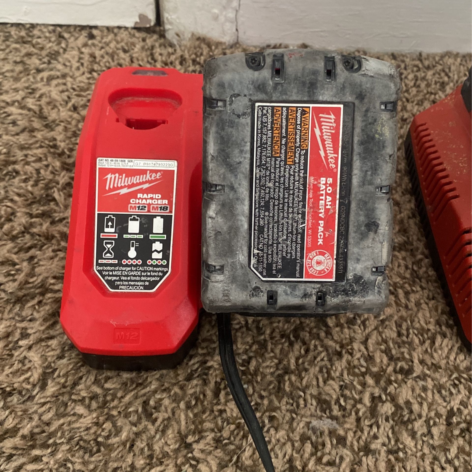 Milwaukee Rapid Charger M12 M18 With 5.0 Ah Battery Pack