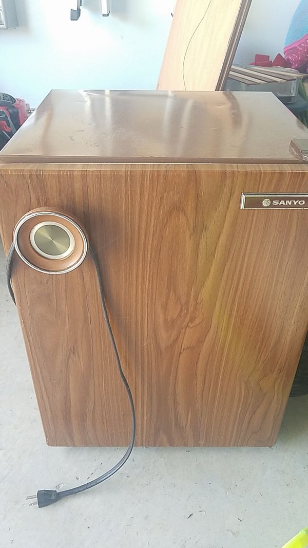 Sanyo mini fridge for Sale in Kannapolis, NC OfferUp