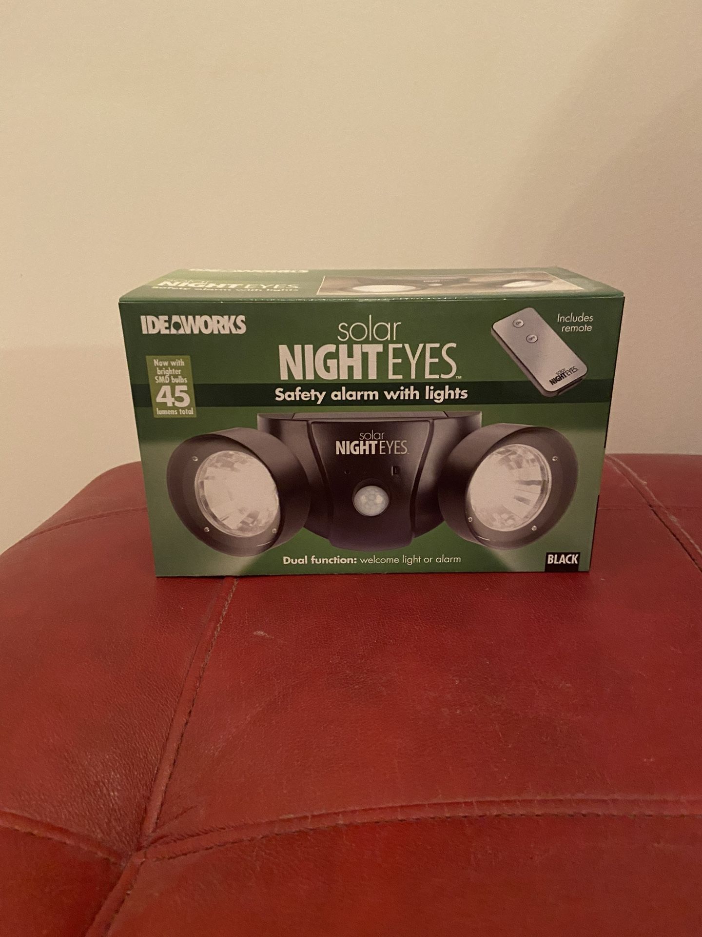 Ideaworks Solar Night Eyes Alarm Light