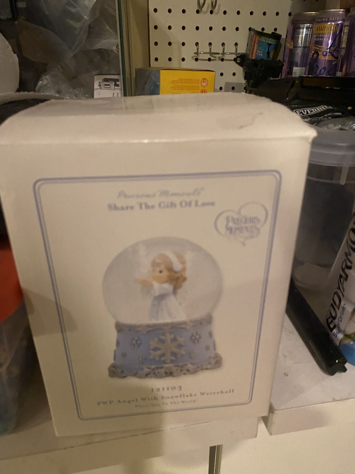 Precious moment Music Box - Snowflake Waterball