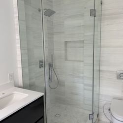 Glass Shower In All The Measures