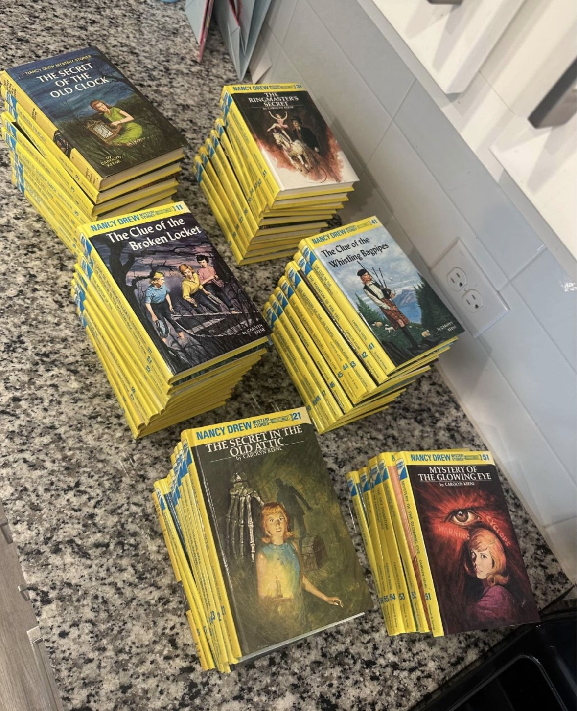 Lot Of Vintage Nancy Drew Mystery Books 1-56