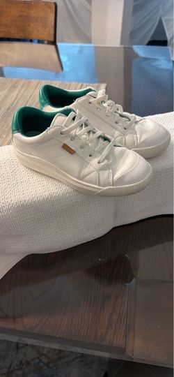 Dr.Scholl’s kids shoes size 1