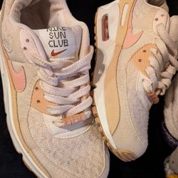 Nike Air Max 90 SE Sun Club - Sail Arctic Orange Womens Size 8