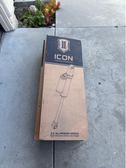 00-06 Toyota Tundra ICON Rear 2.5 Series Shocks VS PB - Pair