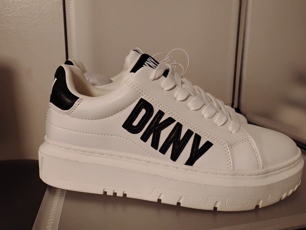 New DKNY Women Lace Up Sneakers White Size 6.5