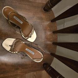 Women's Shoes Size 4