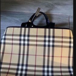 Authentic Burberry Serious Buyers Only 
