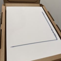 2025 13-Inch M4 MacBook Air 