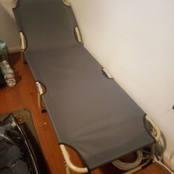 Folding Bed $ 18