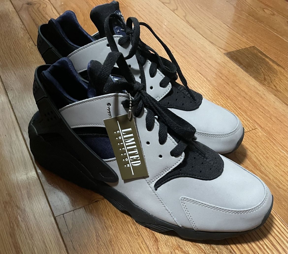 Nike Huarache Limited Edition Size 13