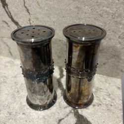 Silver Vera Wang Salt And Pepper Shakers
