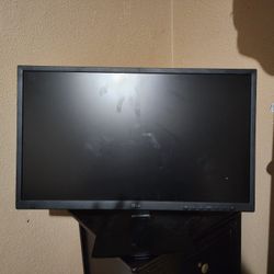 LG All In One Computer/ Monitor
