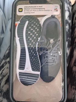 Nikes  Downshifters Ladies size 6 1/2 New