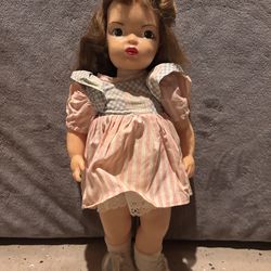 Vintage Antique Terri Lee doll with stand