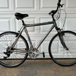 Trek 7100 hotsell fx hybrid bike