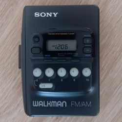 Vintage Sony Walkman Radio/Cassette