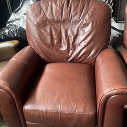 2 leather recliners.  Good shape.  Very comfortable!