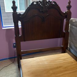 Solid Wood Bed Frame Twin Size-2