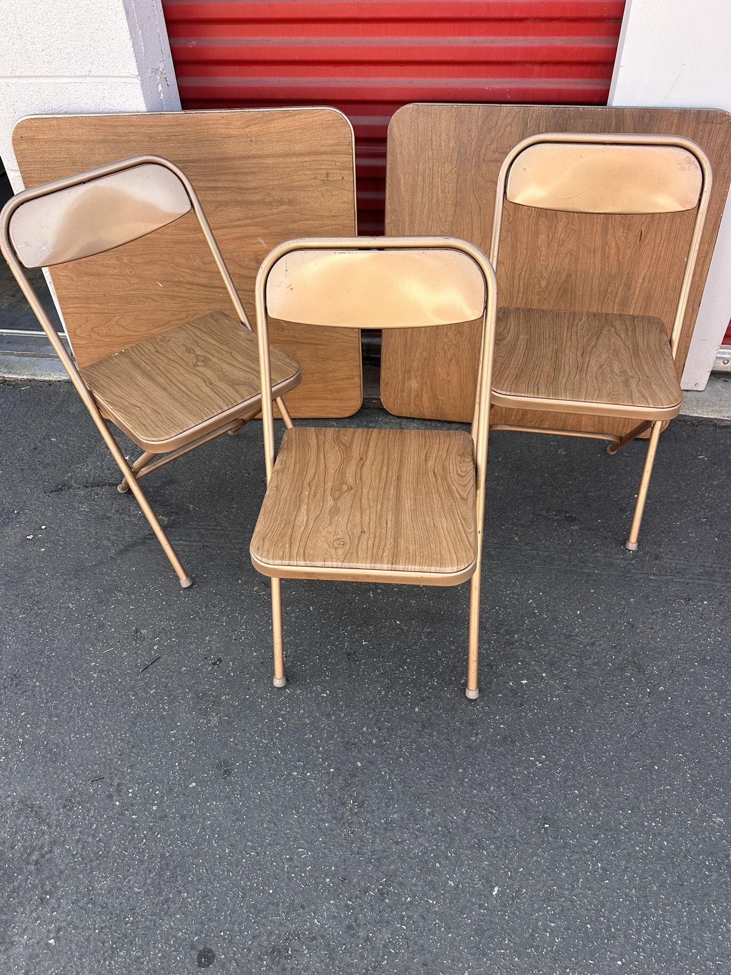 Vintage Folding Chairs 3 Table 1