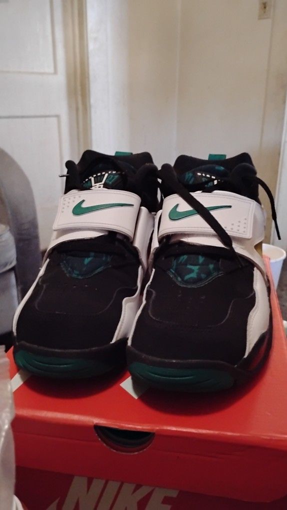 Diamond Turf Deion Sanders