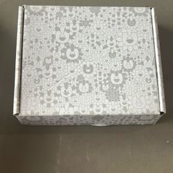 New Jeans Supernatural Right Now K-pop Album