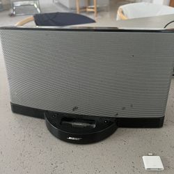 Bose Sound dock For iPod And iPhone 