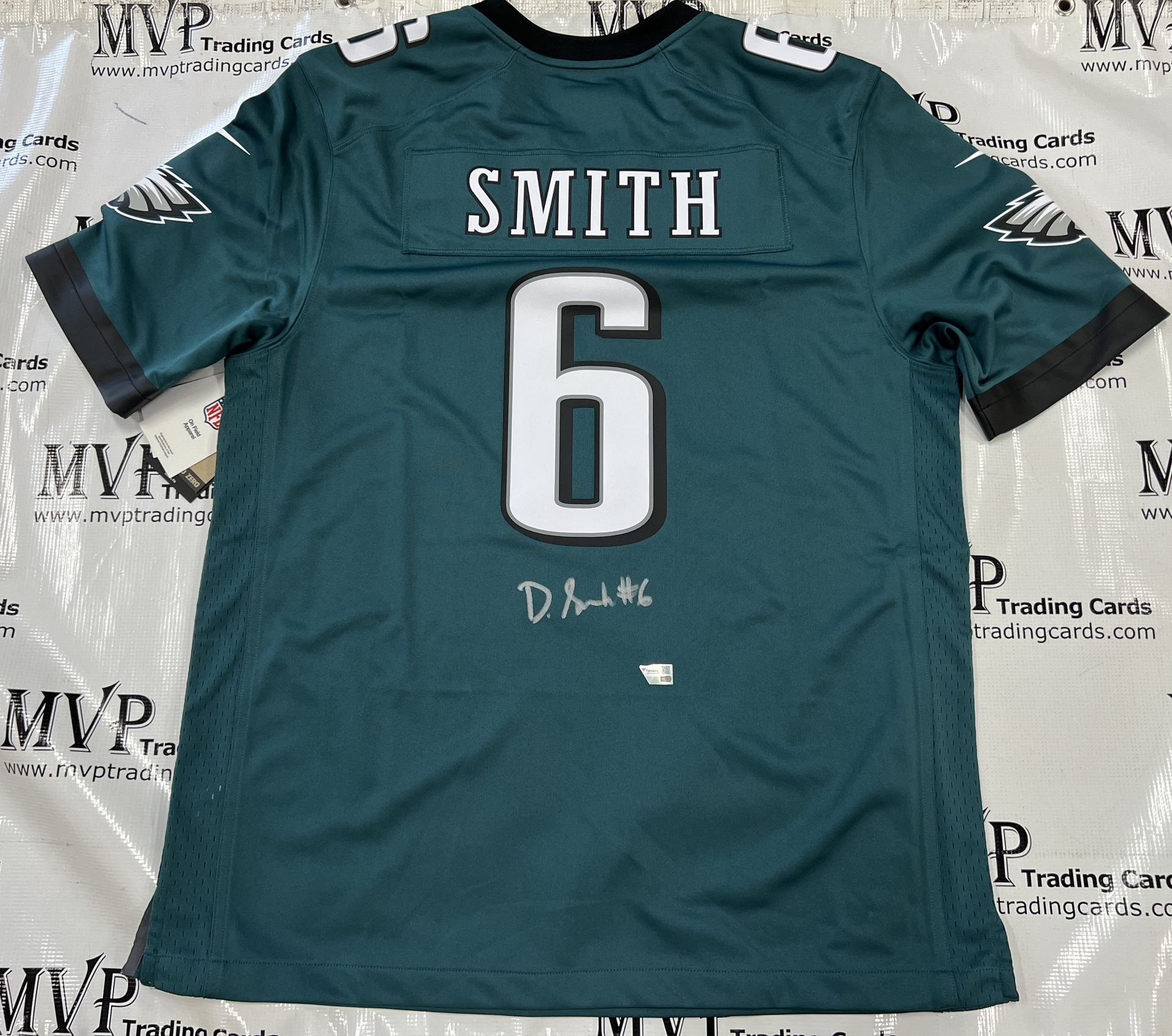 Fanatics Authentic DeVonta Smith Autograph Eagles Jersey