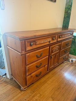 Large Solid Wood Dresser – Lots of Storage – $60 OBO