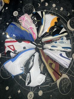 Men’s Jordans And Nikes 