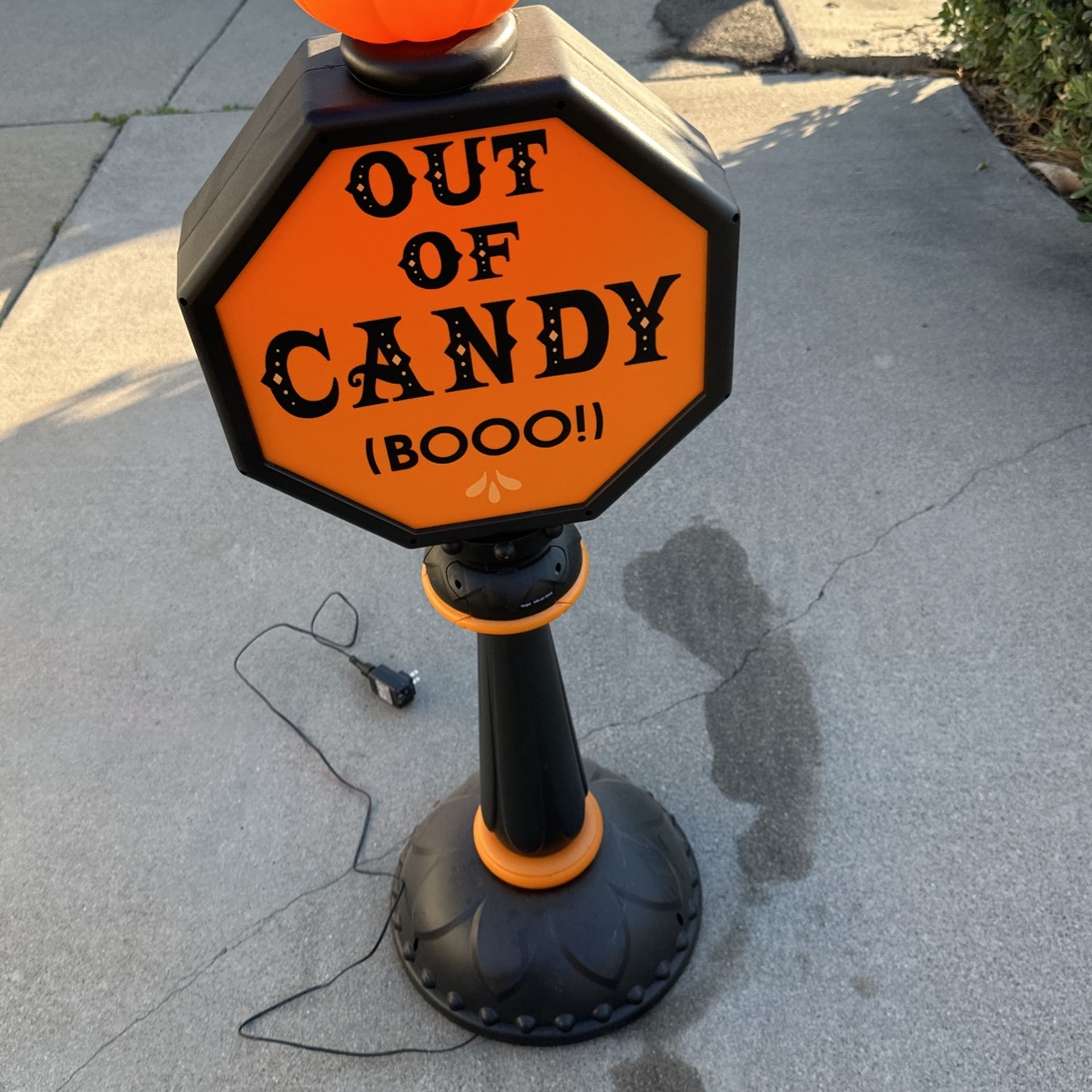Halloween Candy Light Up Sign for Sale in Rancho Cucamonga, CA OfferUp