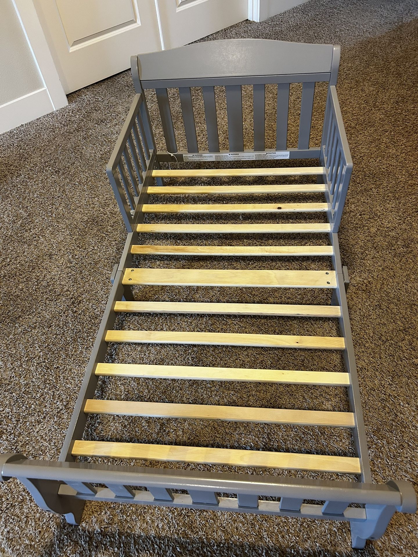 Delta Toddler Bed (NO Mattress)