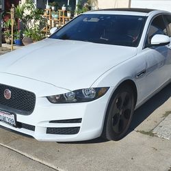 Jaguar XE Door Parts