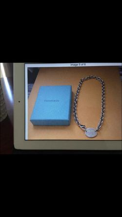 Tiffany choker necklace. Original packaging. Excellent condition. Wore only a few times