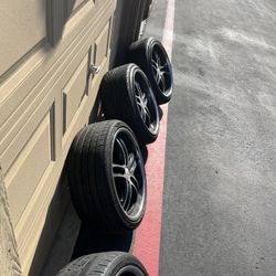 XIX Asanti 20 Inch Staggered Rims And Tires