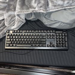 SteelSeries RGB Keyboard 