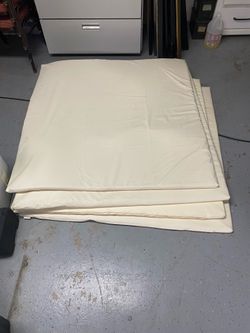 Comomy play mats
