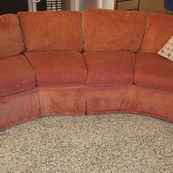 Sectional Sofa (I CAN DELIVER)