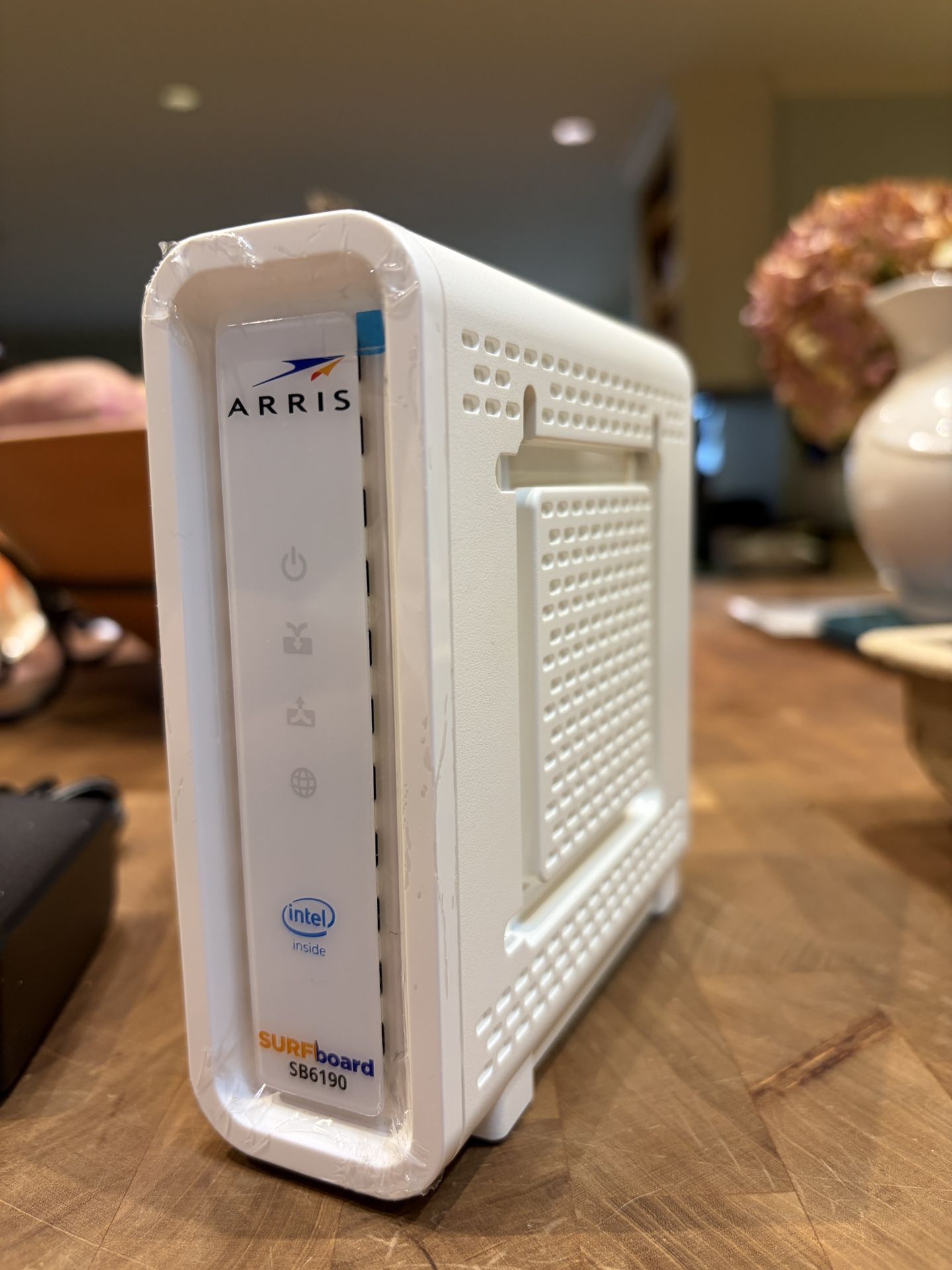 Arris Surfboard SB6190