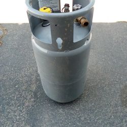 Full Forklift Propane Tank 