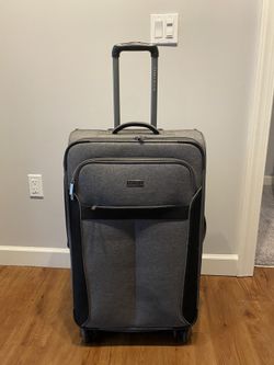 Perry Ellis Luggage 