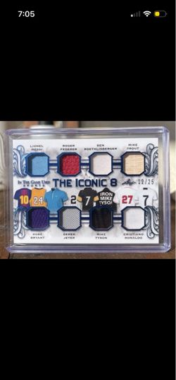 Iconic 8 Leaf sports card