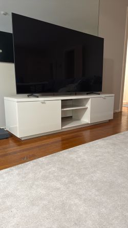 TV Console with Drawers (white)