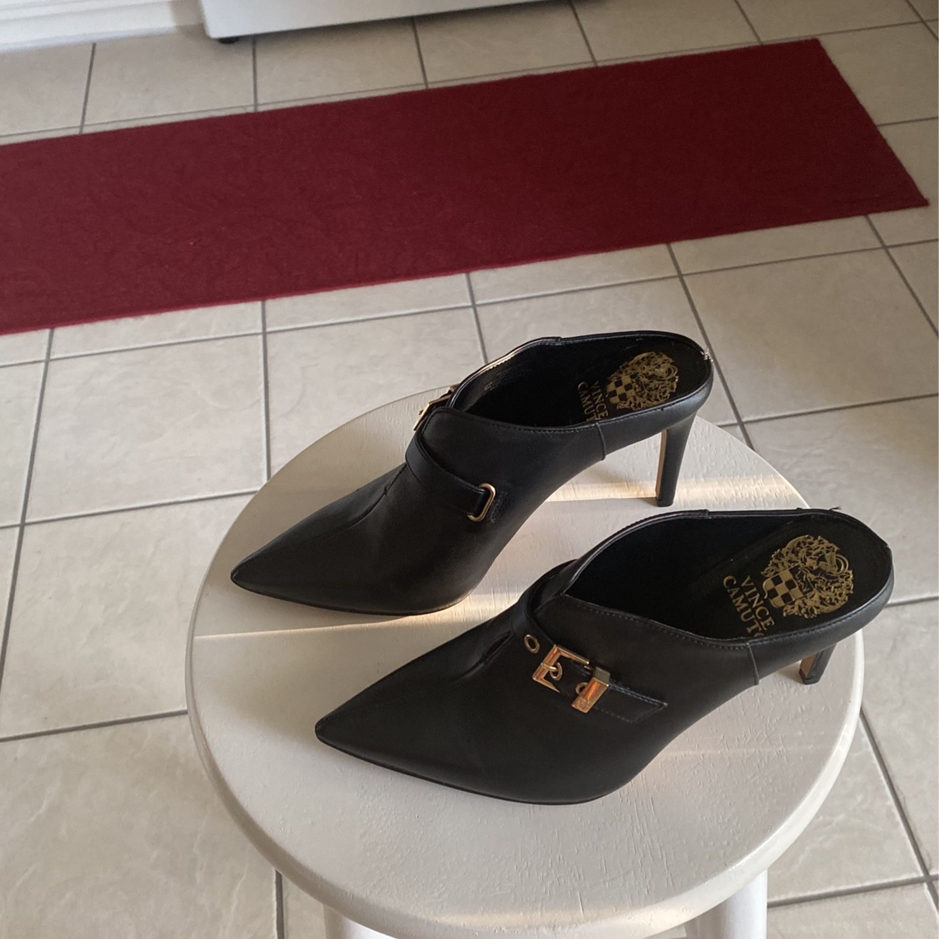  Vince Camuto  Dress Shoes 