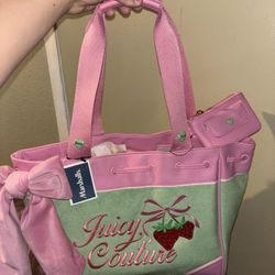 Juicy Couture Retro Strawberry Daydreamer 