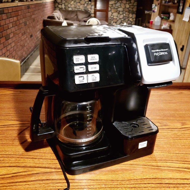 HAMILTON BEACH COFFEE MAKER 