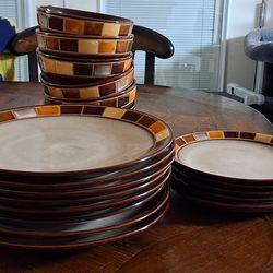 Gibson Elite Casa Estebana dishes