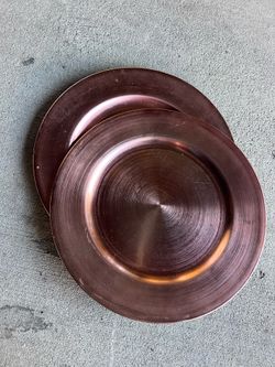 Hard plastic decor plates set 3 Dlrs