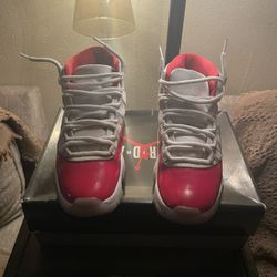 Air Jordan 11 retro Cherry 11