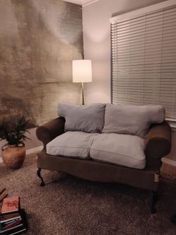 FREE LOVE SEAT MOVING